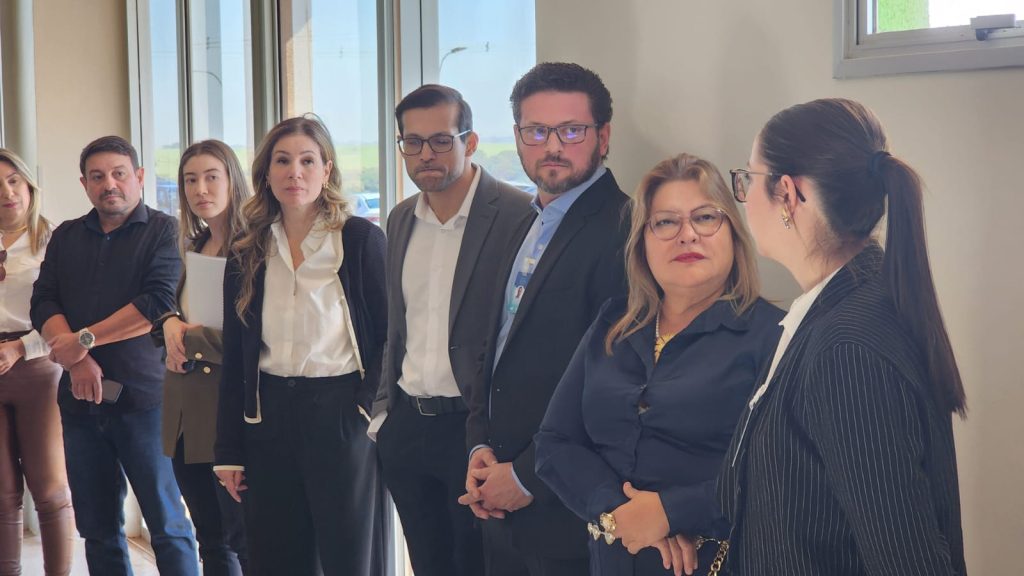 SES conduz visita técnica no HR de Dourados e apresenta estrutura voltada à alta complexidade no Cone Sul SES conduz visita técnica no HR de Dourados e apresenta estrutura voltada à alta complexidade no Cone Sul